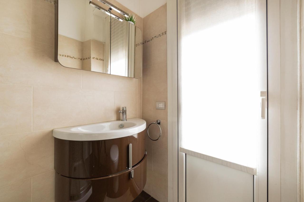 Milano Calvairate Balcony Apt מראה חיצוני תמונה